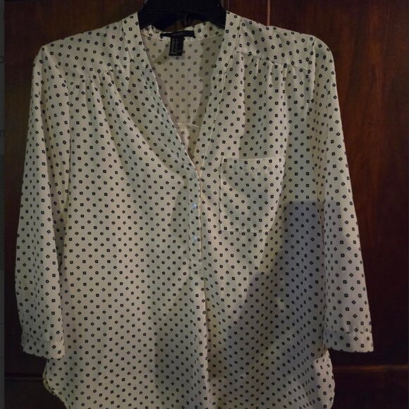 Zara Mid-Rise Biker Trousers & Blouse - Safari Essentials - Picture 4 of 9